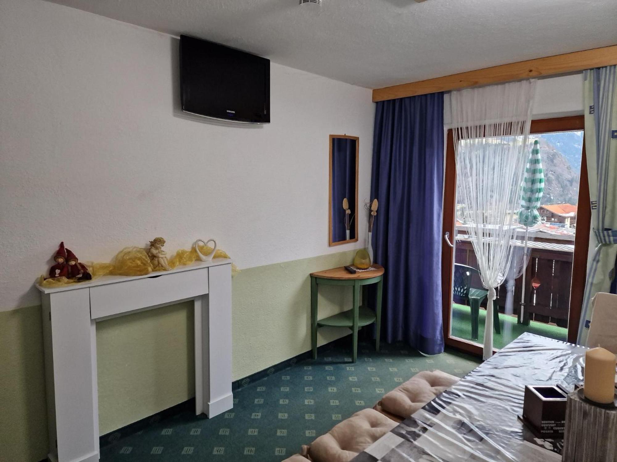 Gastehaus Fernblick Apartment *